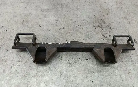 Skoda Superb B5 (3U) ISOFIX Bracket 8D0813545