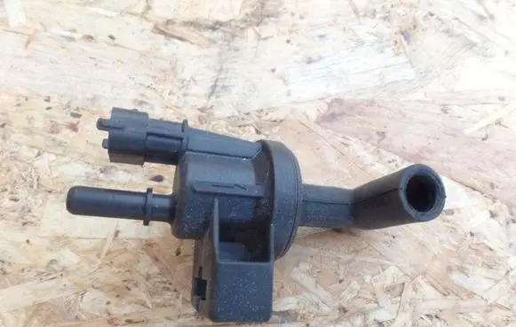 Valve vacuum