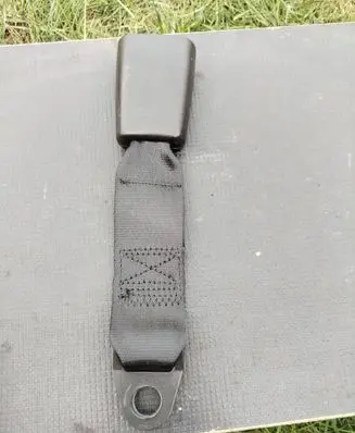 Alfa Romeo 147 Rear seatbelt buckle 104470N04 C481180706