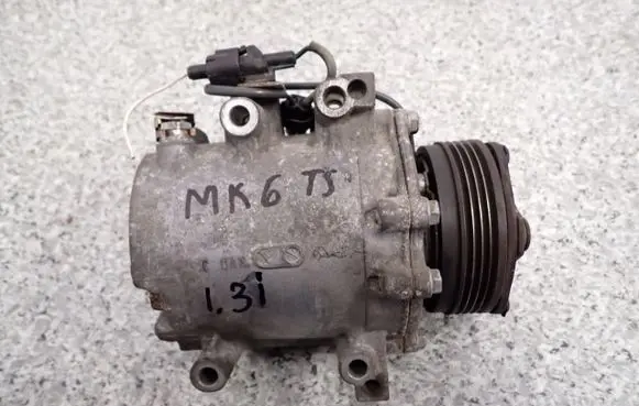Suzuki Swift I Air conditioning (A/C) compressor (pump) 9520062JA0