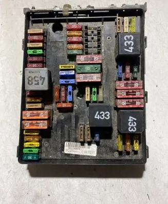 Skoda Octavia Mk2 (1Z) Fuse module 1K0937124K
