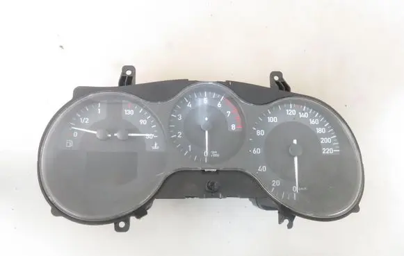 Seat Leon (1P) Speedometer (instrument cluster) 1P0920807D