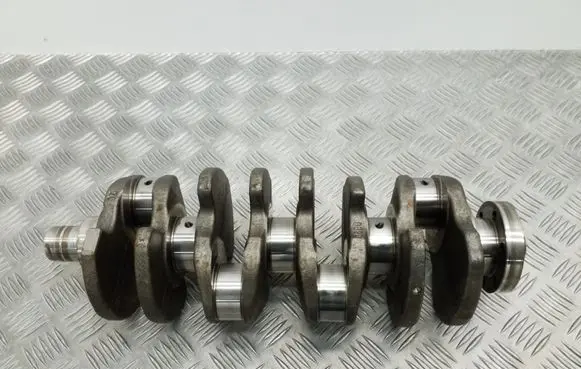 Volkswagen Caddy Crankshaft 038Q RST