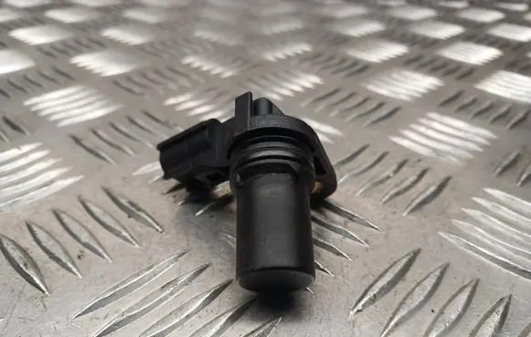 Ford Mondeo Mk III Camshaft position sensor 1S7F12K073AD
