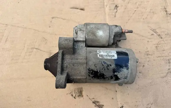 Dacia Dokker Starter motor 8200815083 M000T46371ZT