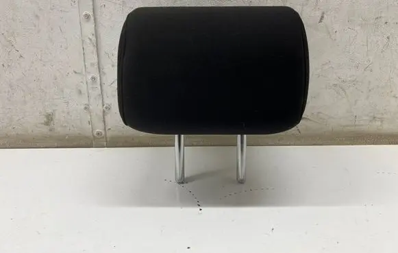Hyundai Kona II Rear seat headrest