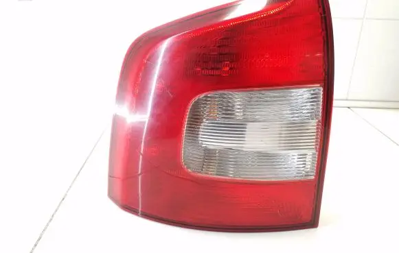 Skoda Octavia Mk2 (1Z) Rear/tail lights 1Z9945257