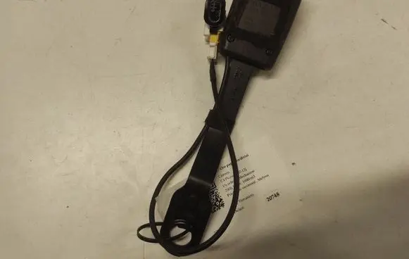 Citroen C4 I Picasso Front seatbelt buckle 96845112XT