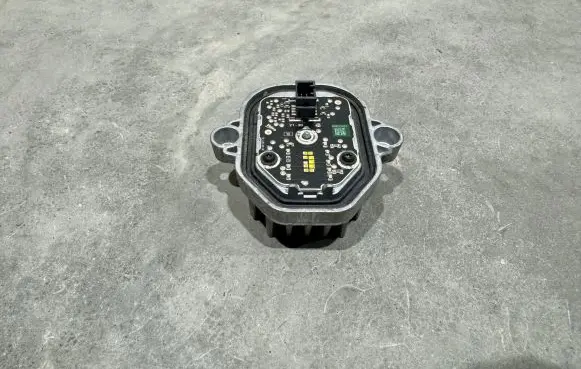 Volvo S90, V90 LED ballast control module 
