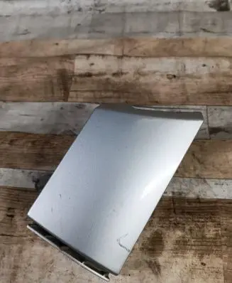 Rear/tail light trim molding
