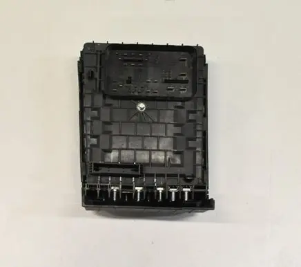 Volkswagen Golf V Fuse box set 1K0937125