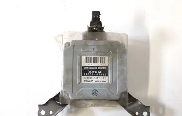 Toyota Prius (XW20) Gearbox control unit/module 89535-47010