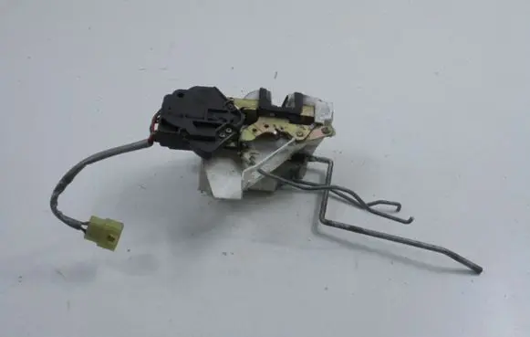 KIA Clarus Front door lock