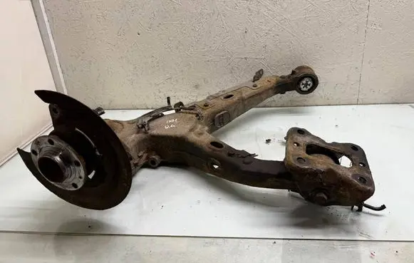Peugeot Expert Rear wheel hub spindle/knuckle 9807504980
