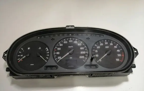 Renault Megane II Speedometer (instrument cluster) 215781612