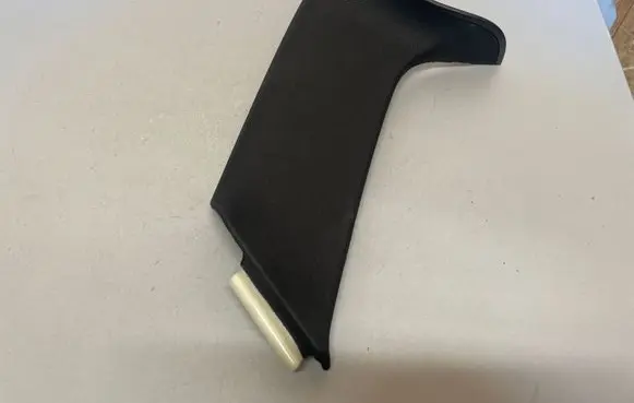 Mercedes-Benz C W204 (C) pillar trim A20469001625