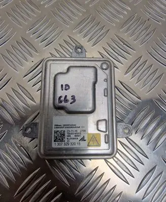 Jeep Cherokee Headlight ballast module Xenon 130732932015 10EEG141015