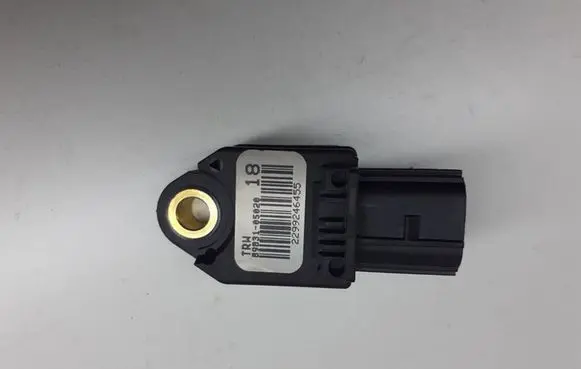 Toyota Verso Airbag deployment crash/impact sensor 8983105020 2299246455