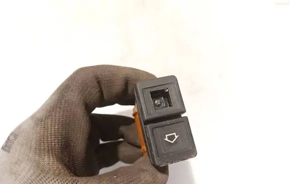 Citroen Xsara Picasso Electric window control switch