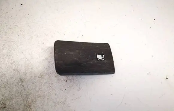 Subaru Legacy Fuel tank opening switch 