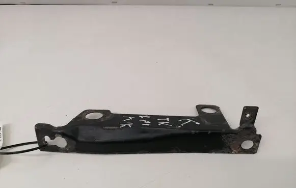 Volvo 760 Radiator support slam panel bracket 
