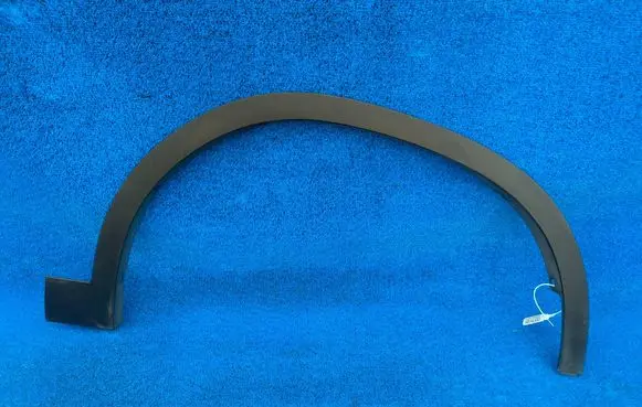 BMW X2 F39 Front arch trim 7426456
