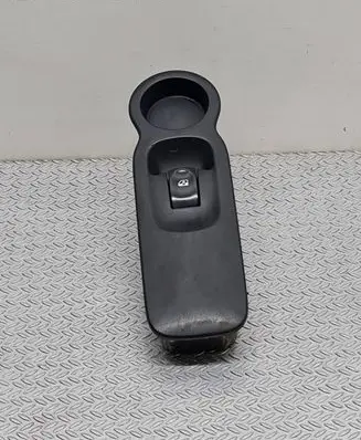 Renault Modus Electric window control switch 8200278436