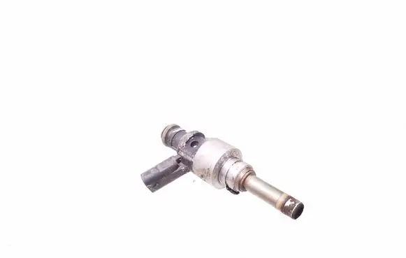 Audi A6 S6 C7 4G Fuel injector 06E036P