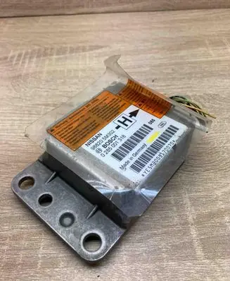 Nissan Almera N16 Airbag control unit/module 988205M302 0285001318