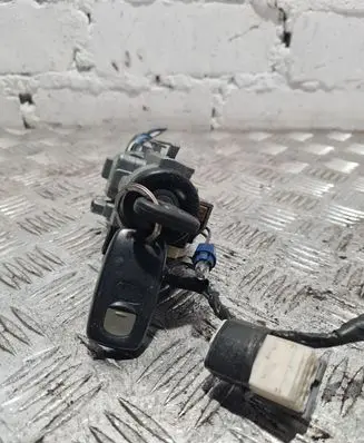 Mazda Premacy Ignition lock