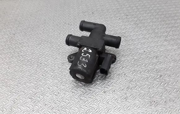 Volkswagen Touran I Coolant heater control valve 1T0820036A