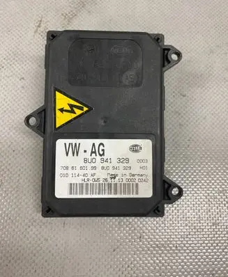 Volkswagen Touareg II Headlight ballast module Xenon 8U0941329