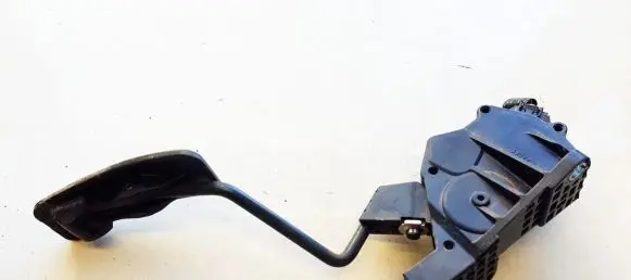 Subaru Forester SH Accelerator throttle pedal 36010AG110 1988007090