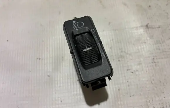 Mercedes-Benz ML W163 Headlight level height control switch a1638200010 1638200010