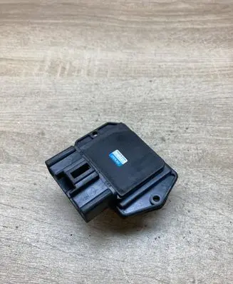 Toyota Corolla E120 E130 Heater blower motor/fan resistor 4993002121