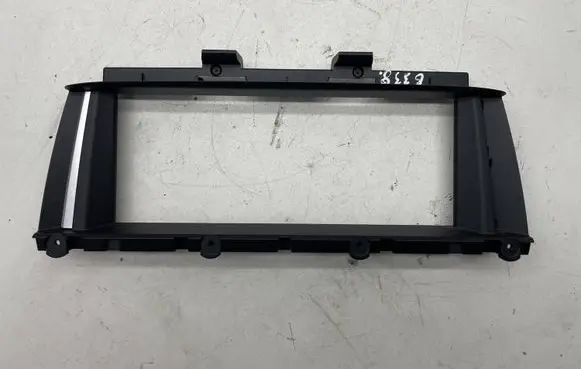 BMW X3 F25 Panel trim