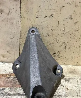 BMW X3 E83 Engine mounting bracket 3414581 22113414581