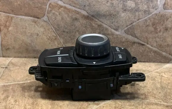 BMW 3 F30 F35 F31 Head unit multimedia control 9381678