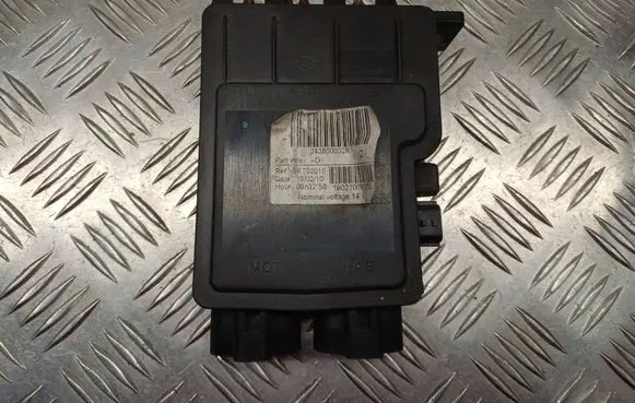 Renault Laguna III Battery control module 243800002R