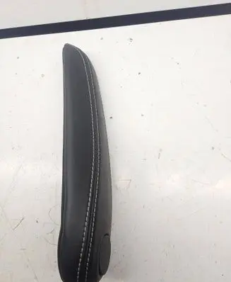 Chrysler Pacifica Rear seat armrest 5RD44TRMAD