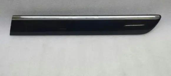 Mercedes-Benz CL C215 Rear fender molding trim A2156900562