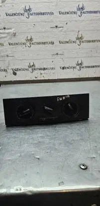 Skoda Fabia Mk1 (6Y) Climate control unit 6Y0820045A 24092001