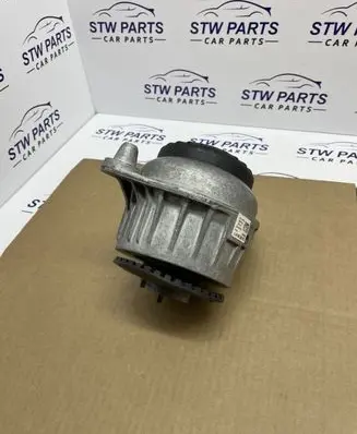 Mercedes-Benz E AMG W213 Engine mount bracket 2132403900