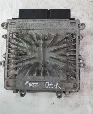 Volvo V70 Engine control unit/module P31303388 1039S33755 0281015286