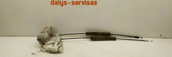 Subaru Legacy Front door lock