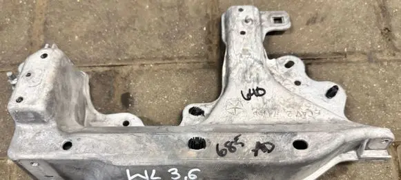 Jeep Grand Cherokee WL Dashboard side end trim 68430465AB