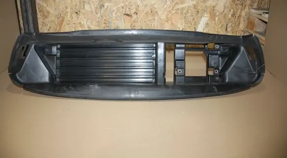 Volvo V40 Radiator trim 31383575