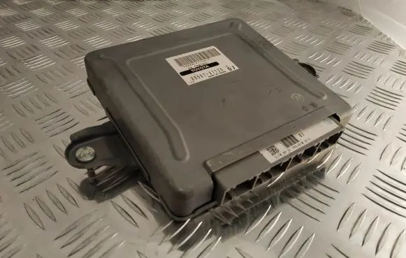 Toyota Prius (XW20) Engine control unit/module 8998147130