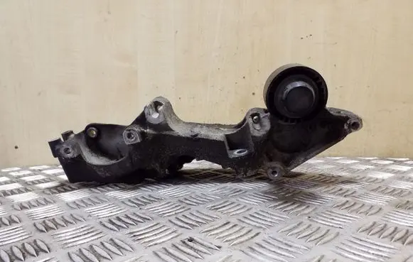 Generator/alternator bracket