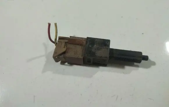 Nissan Almera Tino Brake pedal sensor switch